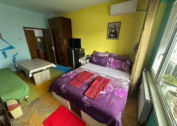 Sleep & Fly Apartment Sofia
